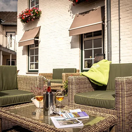 Ons Aparthotel 4*