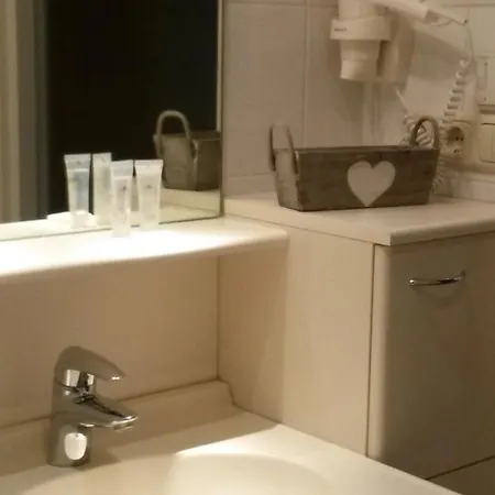 Ons Hotel 4*