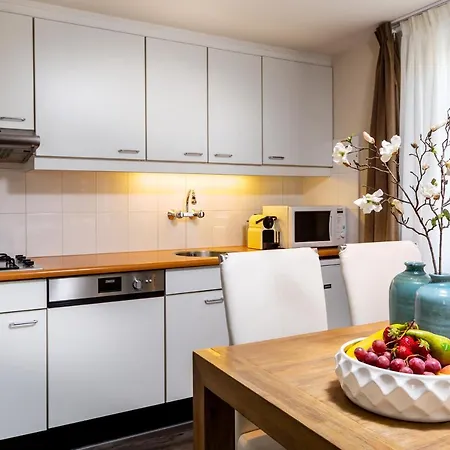 Ons Aparthotel 4*
